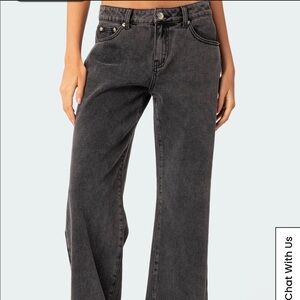 NWT Edikted Raelynn Washed Low Rise Jeans Petite